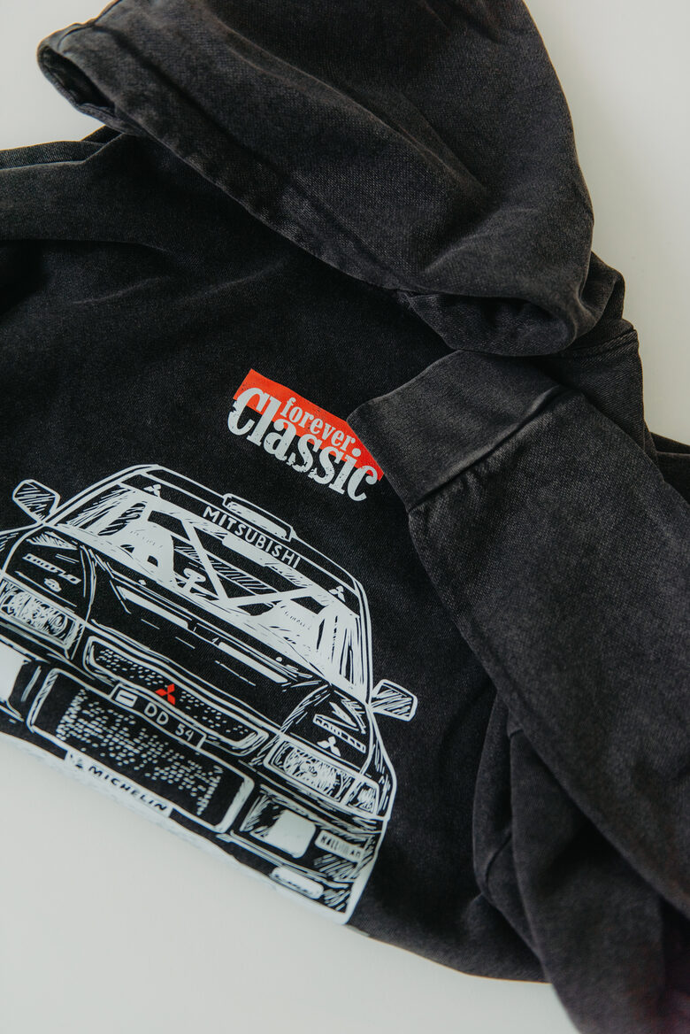BLACK OVERSIZE HOODIE